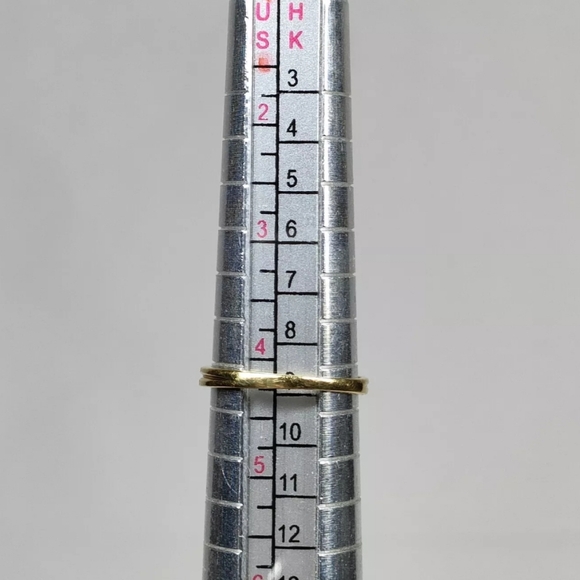 Diamond Gold Ring 18k Size US 4 1/2 Pinky Ring Jewelry Yellow Gold - Picture 9 of 9